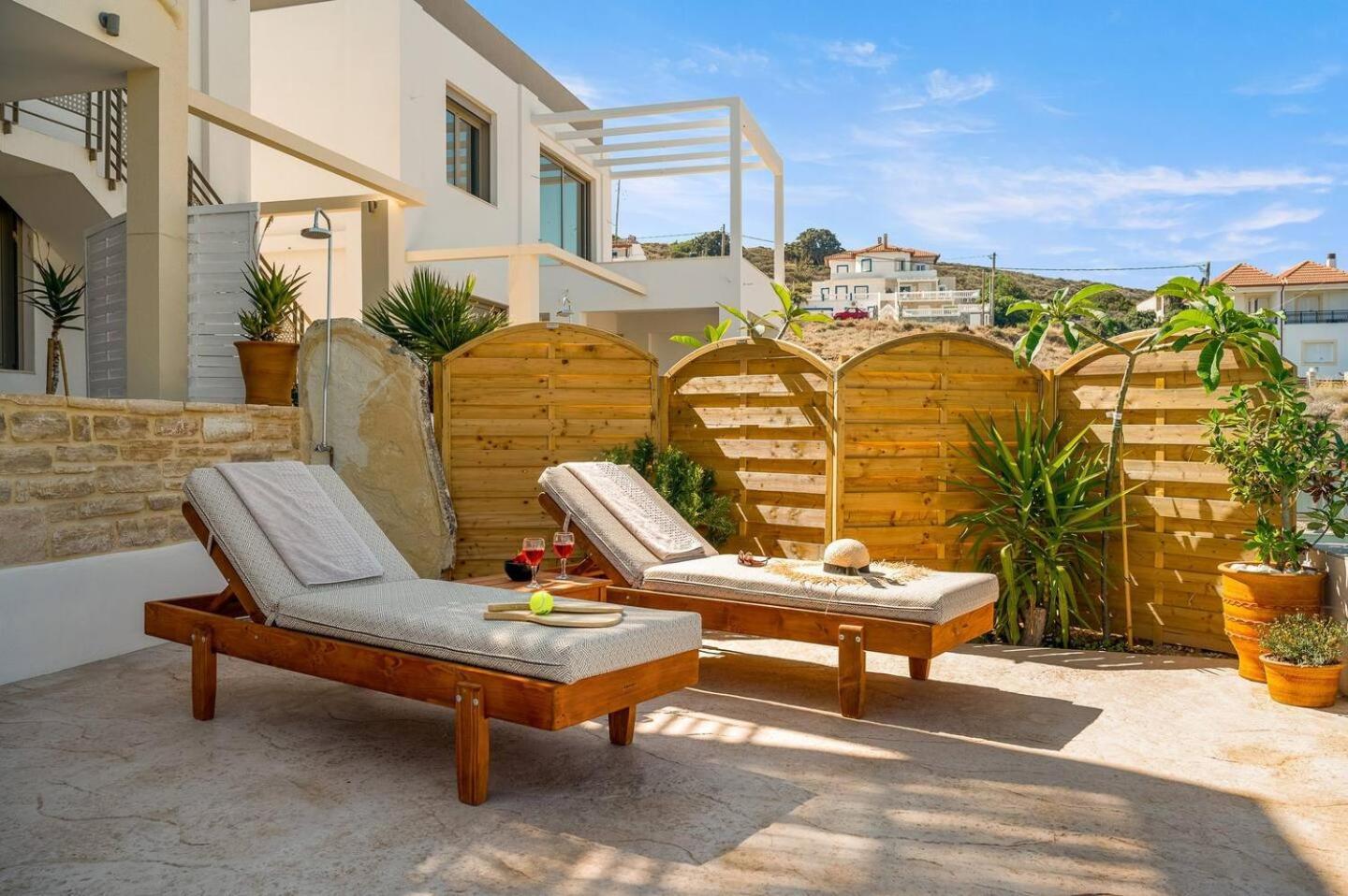 Ammokrinos Luxury Homes,150M From The Beach Kalamaki (Heraklion) Exterior foto