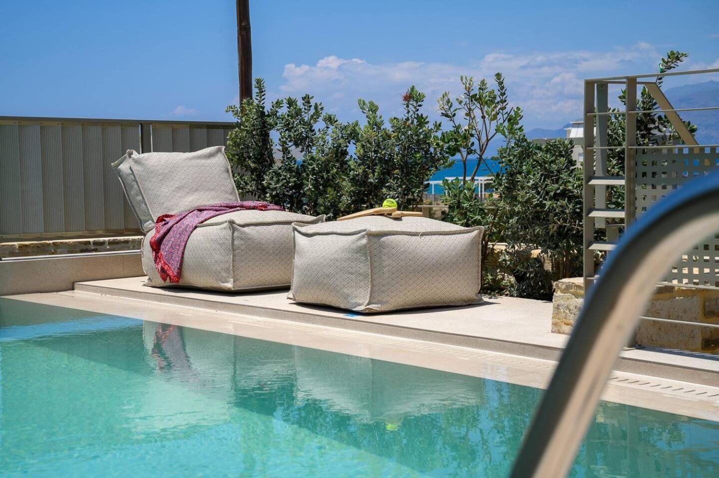 Ammokrinos Luxury Homes,150M From The Beach Kalamaki (Heraklion) Exterior foto
