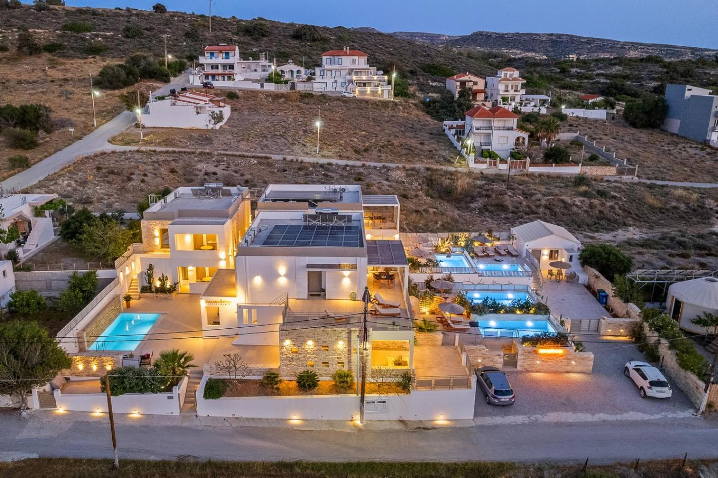 Ammokrinos Luxury Homes,150M From The Beach Kalamaki (Heraklion) Exterior foto
